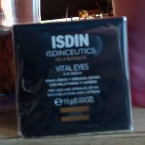 COPY - Isdin vital eyes